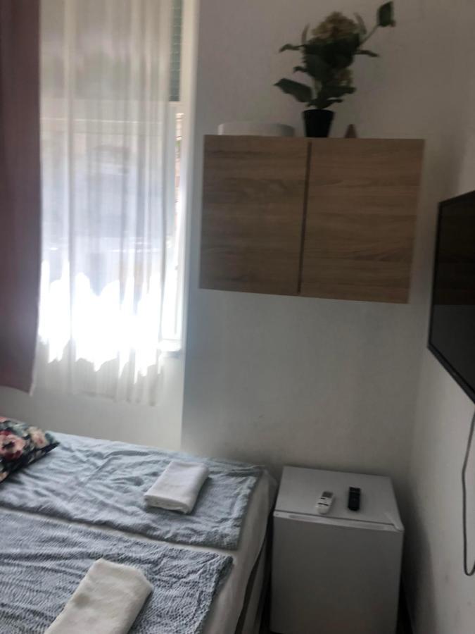 Bella Fiore Mini Rooms 3 부다페스트 외부 사진